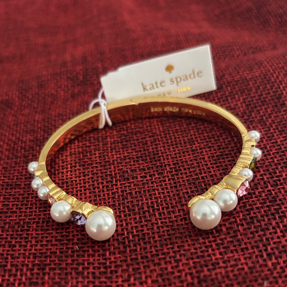 ♠️ Kate Spade 💛 Gold Bracelet with Pearls and Gems ♠️